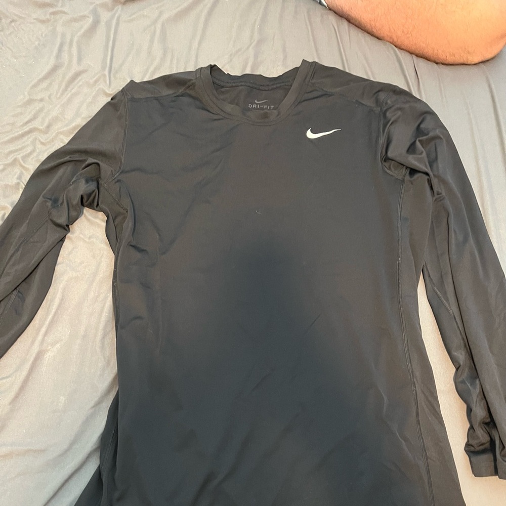 nike long sleeve